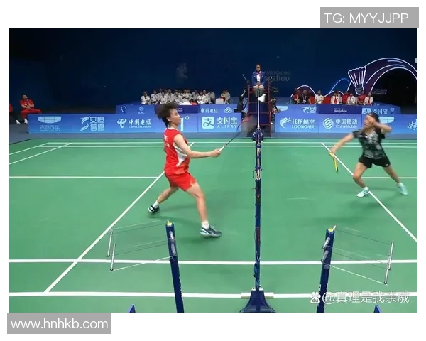 上海羽毛球队在亚运会中的默契配合与精彩表现分析 上海羽毛球队在亚运会中的默契配合与精彩表现分析